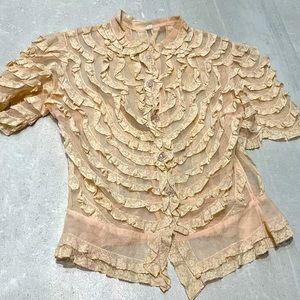 Amazing rare vintage ruffle top